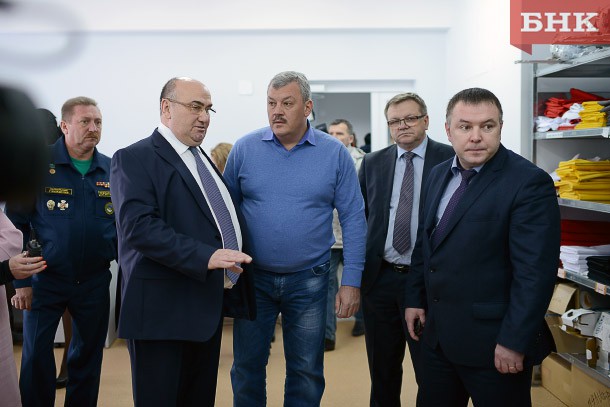 Руководителя республики впечатлил новый экспериментальный цех Сосногорской швейной фабрики