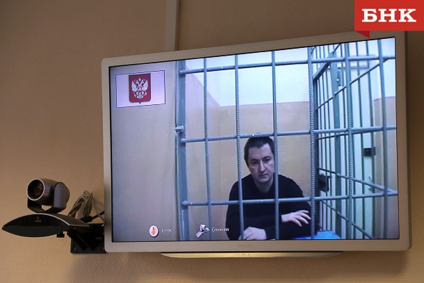 Василий Попов оставлен под стражей до 3 января