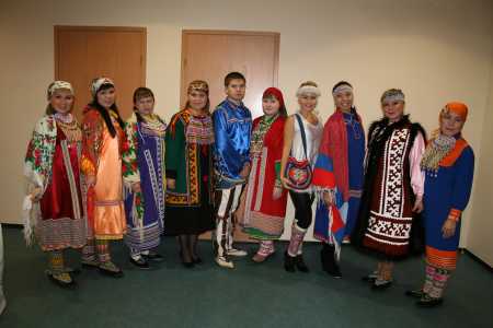 В Ханты-Мансийске обсудили проекты по развитию и сохранению финно-угорских языков и культур