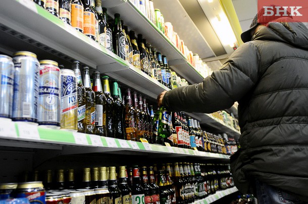 15 тысяч рублей заплатит сотрудница «Куража» за продажу пива несовершеннолетнему