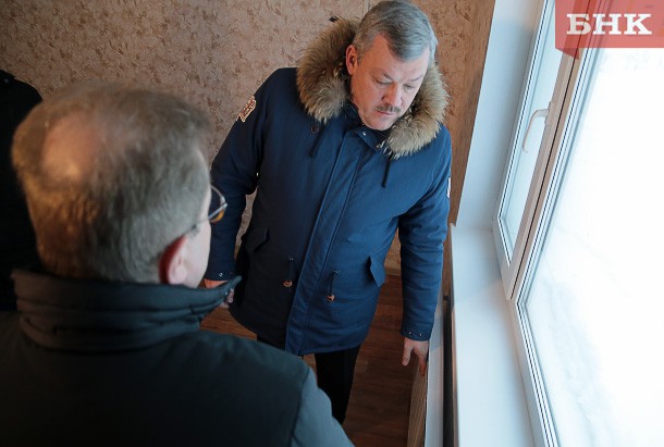 Сергей Гапликов поручил проверить все новые дома для переселенцев на предмет качества