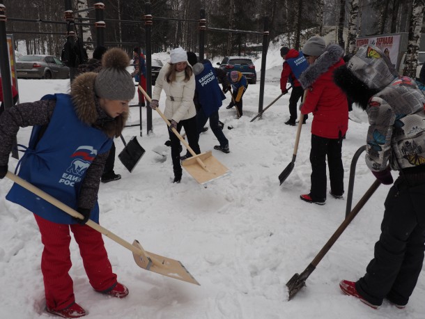Единороссы Сыктывкара предлагают сделать снежный субботник традиционным