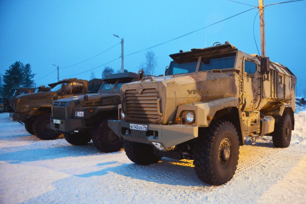 Участники военной экспедиции вернулись в Сосногорск, чтобы загадать желание у памятника глухарю