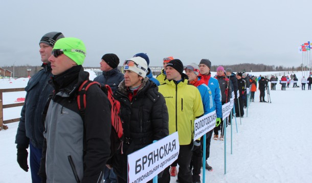 В Сыктывкаре стартовали Всероссийские соревнования общества «Динамо» по лыжным гонкам и служебному двоеборью