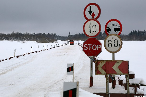 На десяти ледовых переправах Троицко-Печорского района уменьшился тоннаж