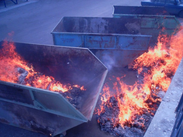 Пропавший без вести усинец превратился в пепел в мусорном контейнере
