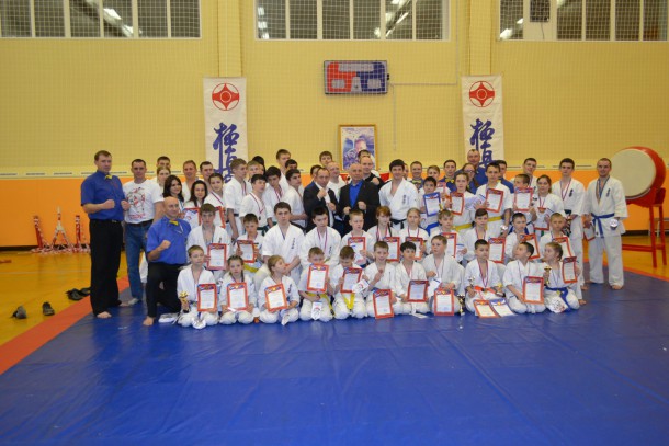 Сыктывкарцы лидировали на Кубке и Первенстве Коми по каратэ киокусинкай 