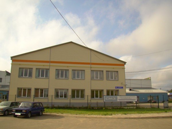 Новый завод по производству башенных кранов в Коми оснащается оборудованием