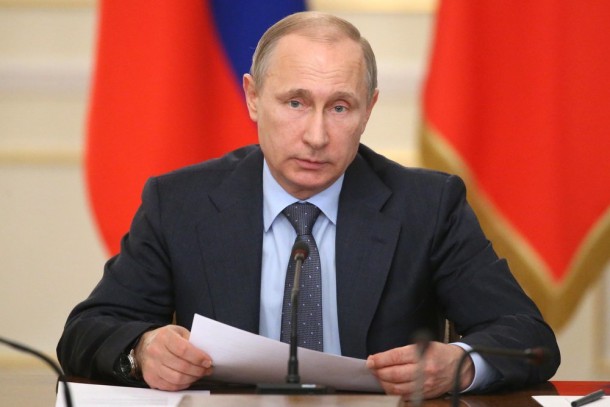 Россияне оценили действия президента за год