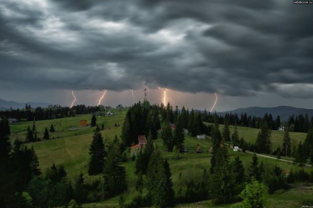 В Сыктывкаре и южных районах Коми - штормовое предупреждение