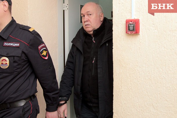 Верховный суд Коми оставил под арестом экс-директора Сыктывкарской компании по управлению имуществом Сергея Кардорского