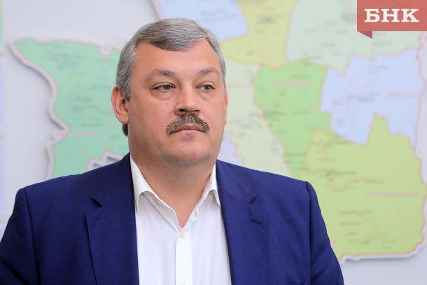 Сергей Гапликов оперативно сдал подписи и представил кандидатуры возможных сенаторов