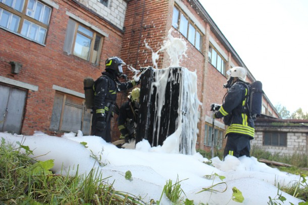 В специализированной пожарно-спасательной части Сыктывкара работает лучшее звено газодымозащитной службы Коми