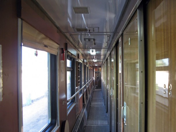Проводник поезда Петербург – Микунь присвоил планшет забывчивой пассажирки