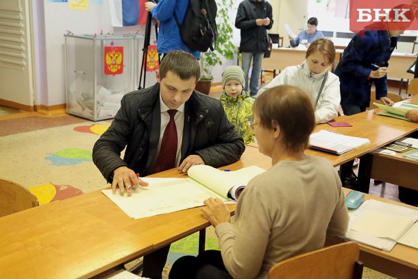 Олег Михайлов оптимистично оценил избирательный процесс