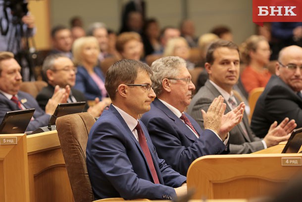 Не по протоколу: Сергей Гапликов назвал имя сенатора от Коми