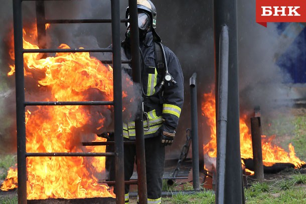 В Коми появилось звание «Почетный работник пожарной охраны»
