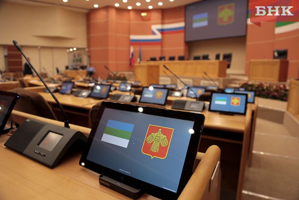  Единороссы Коми назвали кандидатов на вакантные места в Госсовете