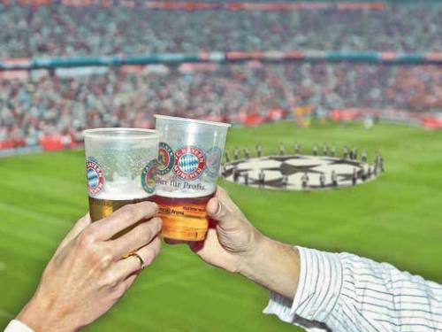 Минпромторг хочет вернуть пиво на стадионы, а водку — на рынки