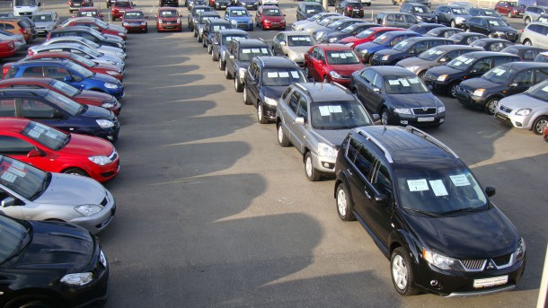 В России фиксируется снижение продаж автомобилей
