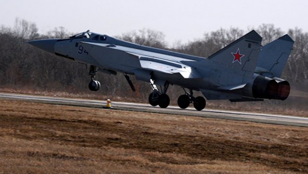 Экипажи МиГ-31БМ показали в Коми умения перехватывать нарушителей границы