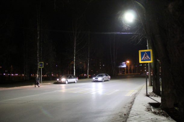  В Сыктывкаре усилили освещение двух пешеходных переходов
